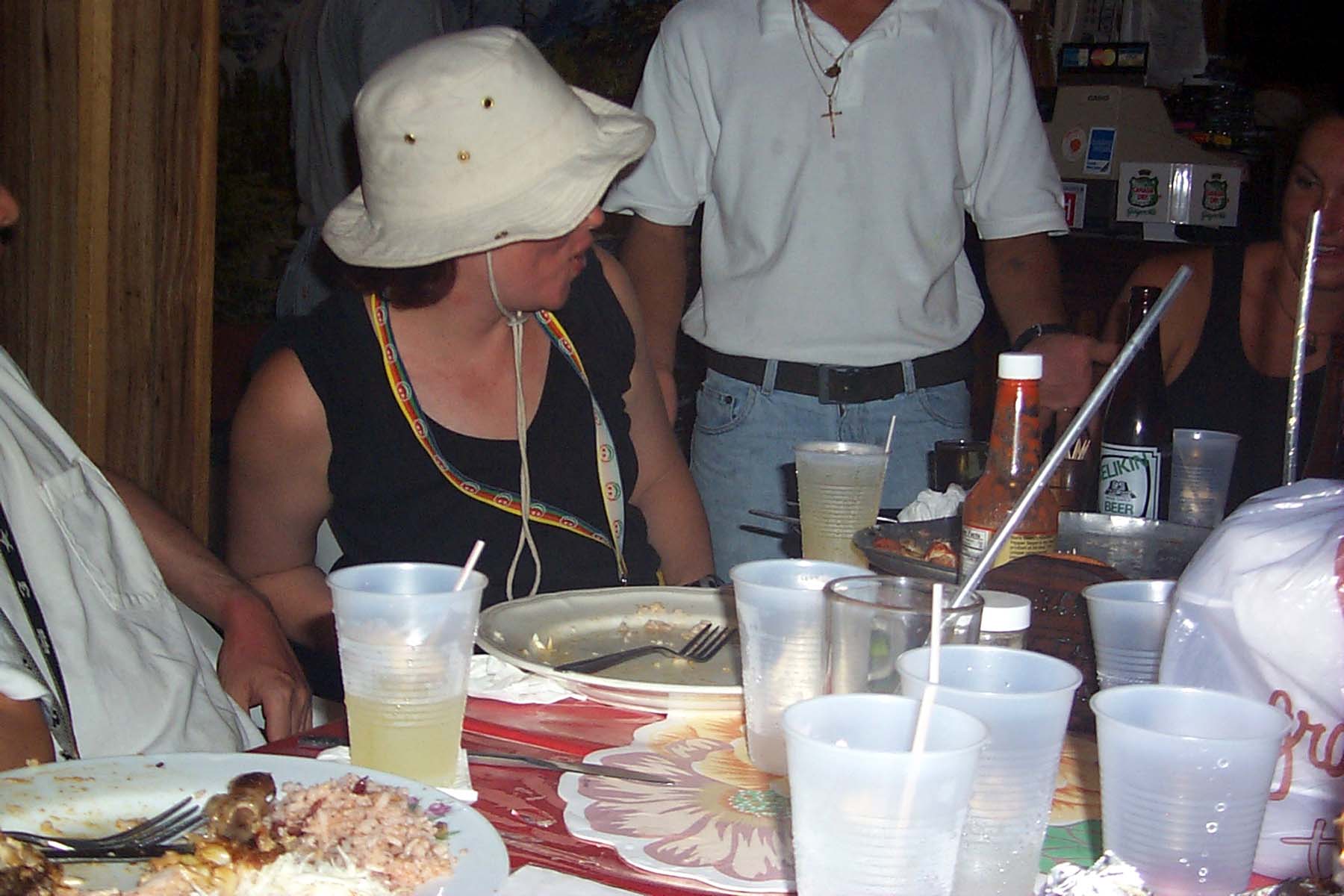 B99_DinnerBirthday2.JPG (1454072 bytes)