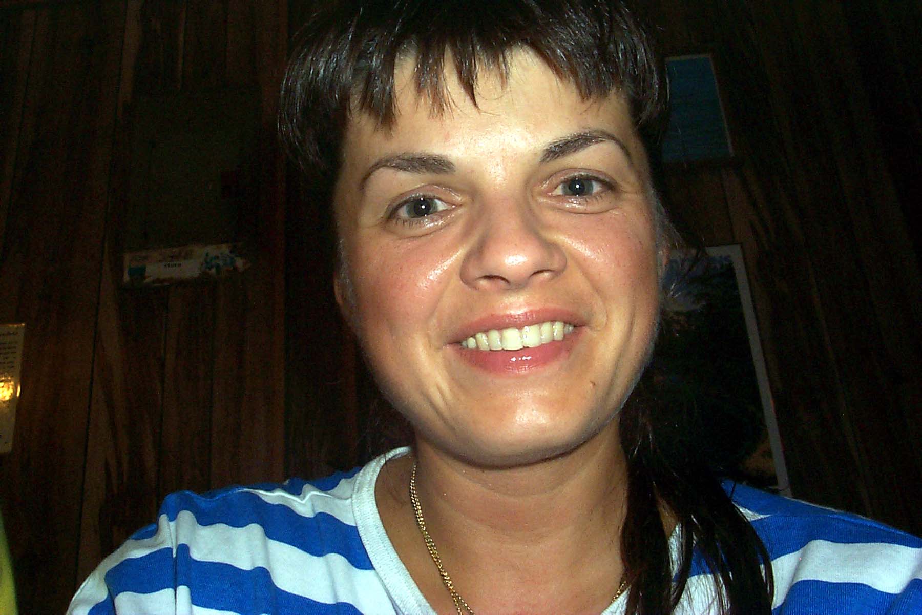 B99_DinnerJeanette1.JPG (1644907 bytes)