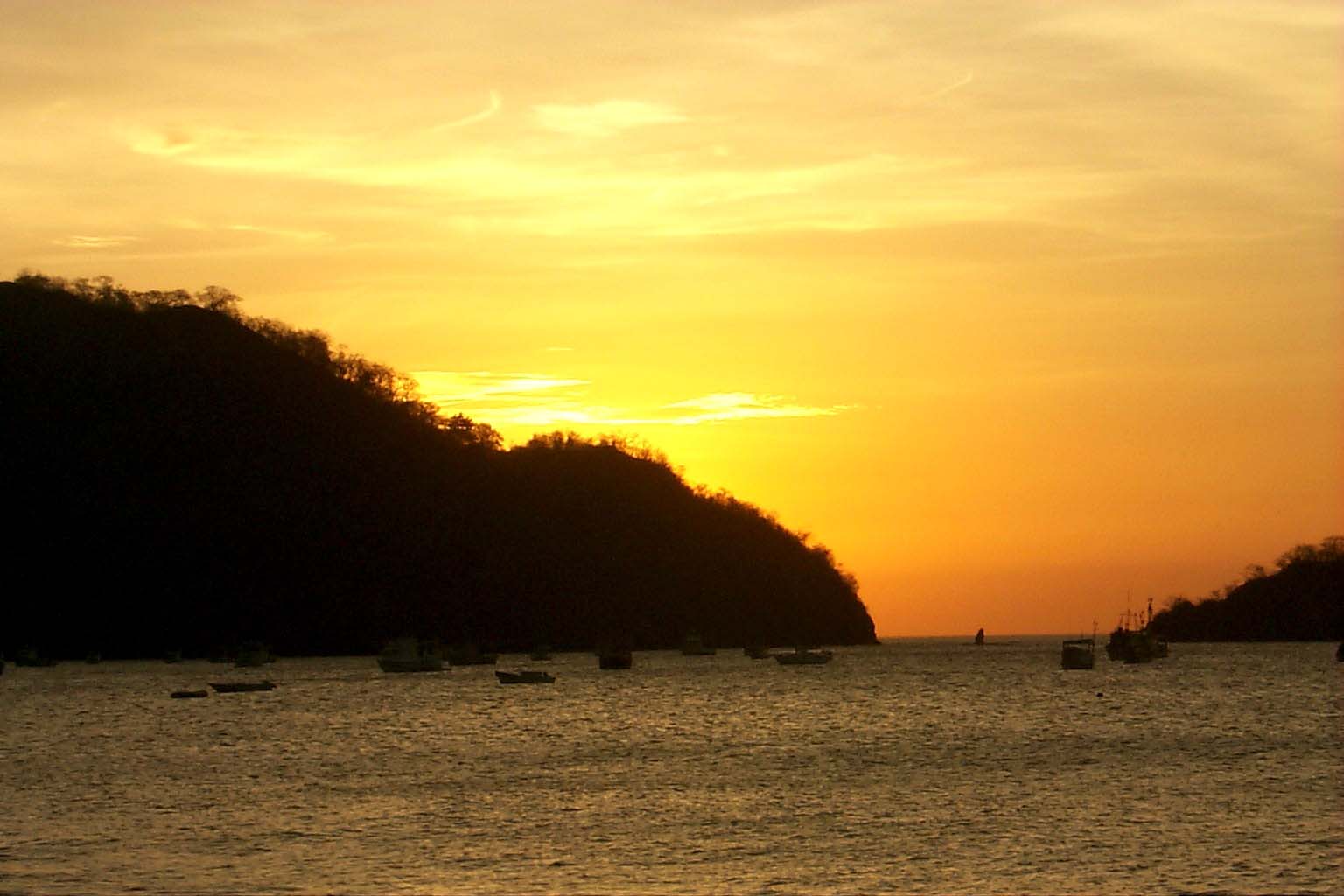 CR99_Sunset2.jpg (96338 bytes)