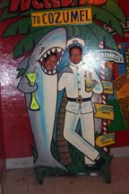 CarlosCharlies3_s.jpg (41524 bytes)